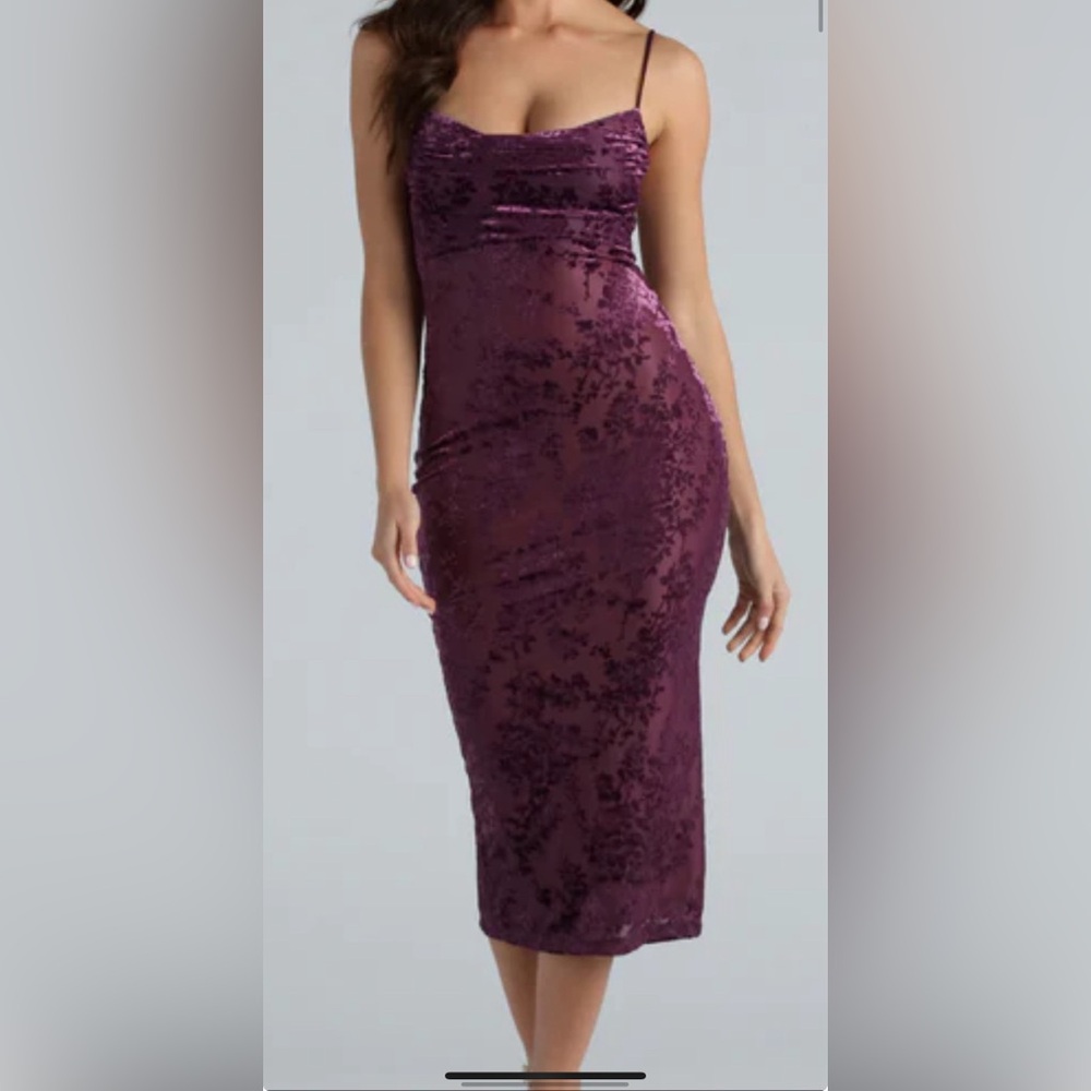 Windsor Stylish Debut Floral Flocked Mesh Midi Dress